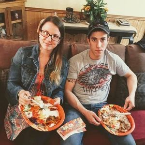 Meet your Posher, Apryl